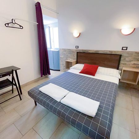 Overseas Guesthouse Rom Exteriör bild