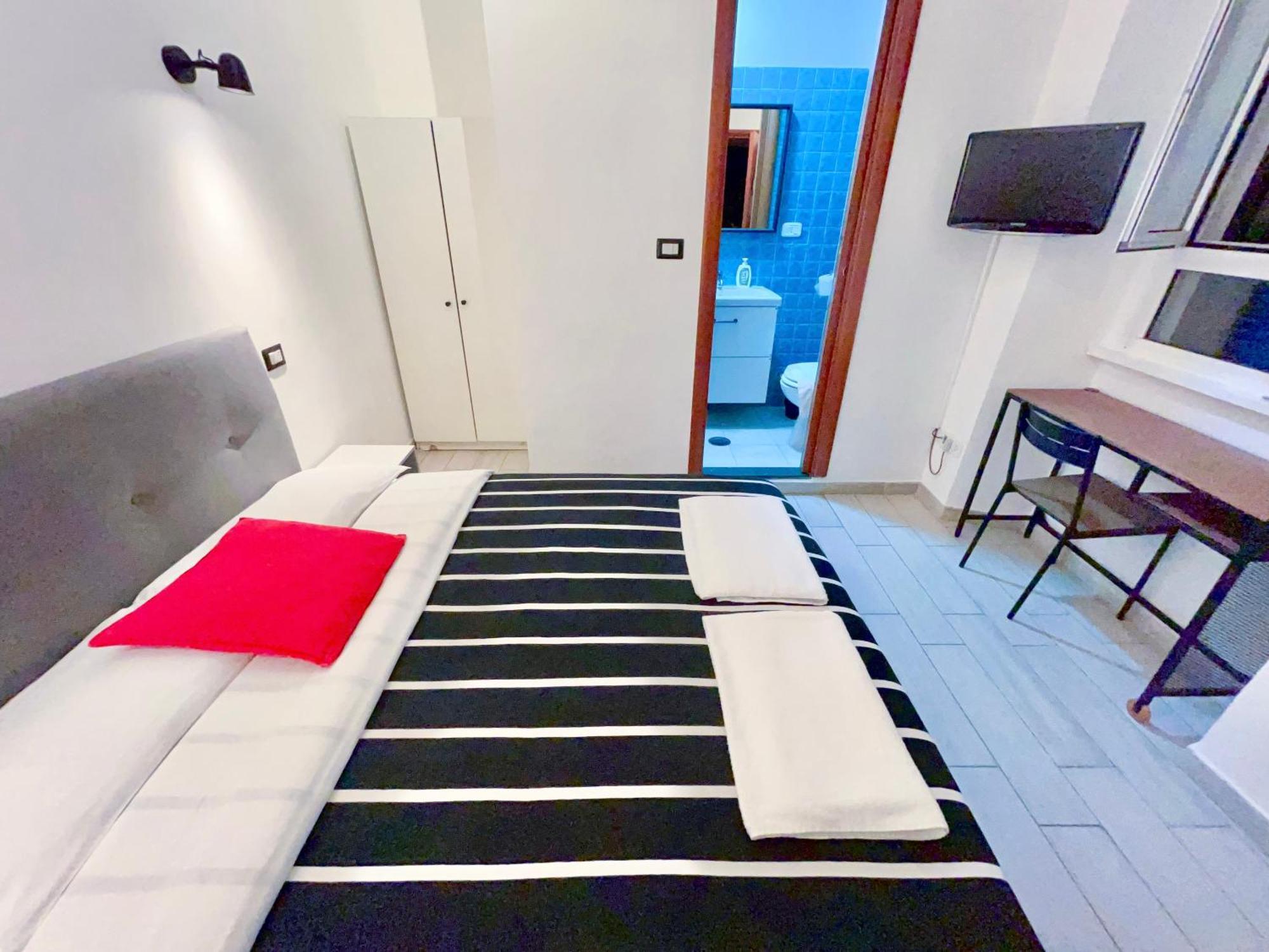 Overseas Guesthouse Rom Exteriör bild